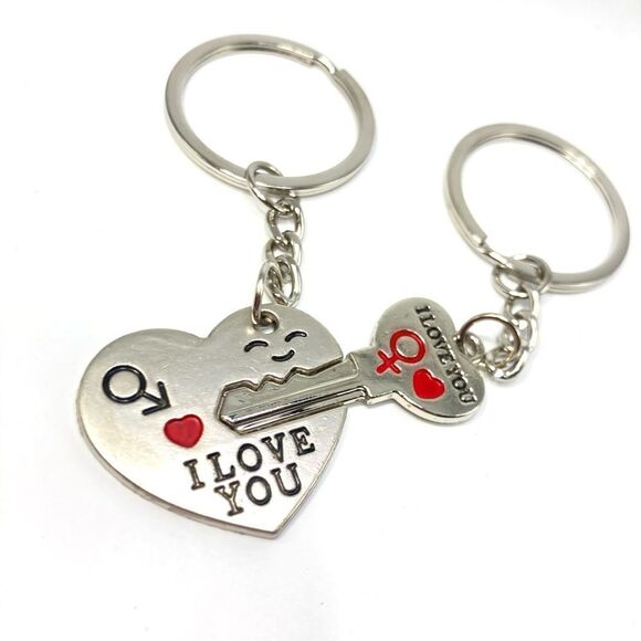 Silver heart and key couples keychain - Picture 4 of 4